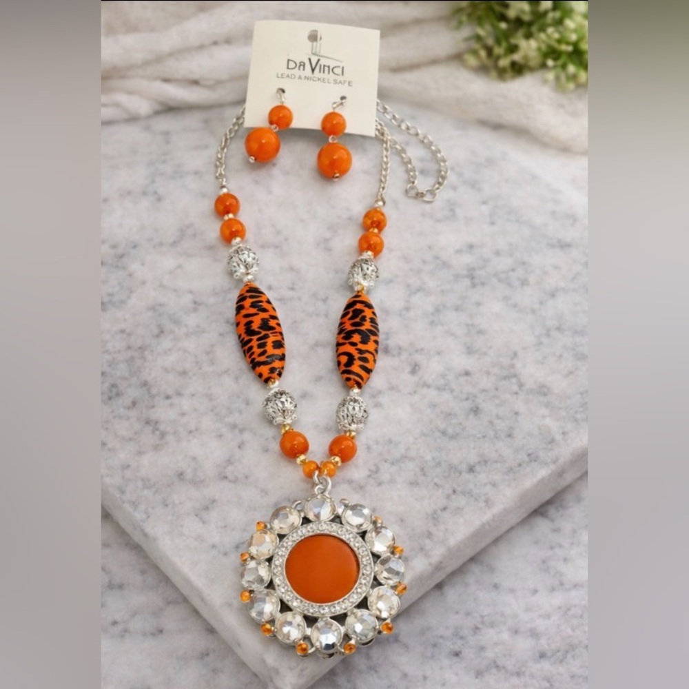 Da Vinci Orange Leopard Statement Pendant Necklace & Earring Set NWT
